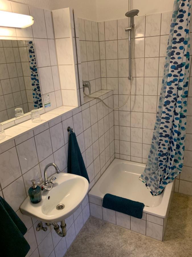 Zum Armen Mann Panzió Düsseldorf Kültér fotó