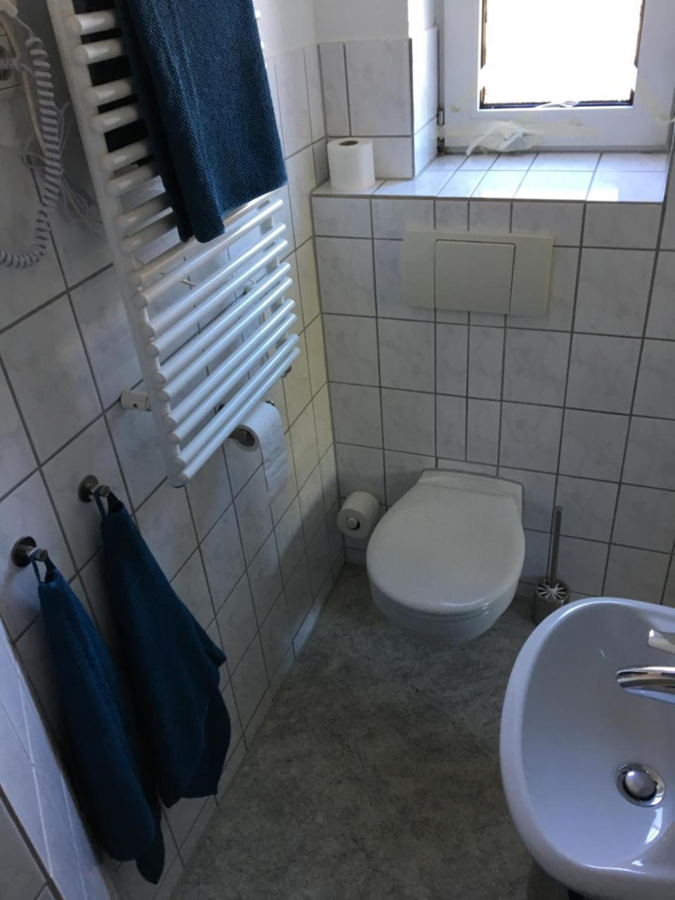 Zum Armen Mann Panzió Düsseldorf Kültér fotó